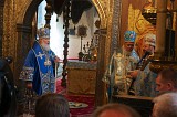 Patriarch KIRILL Presenting the Relics to Bishop NICHOLAS